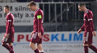 Sparta v Jablonci: zkrat sudích, špatné standardky a místo titulu ohlížení