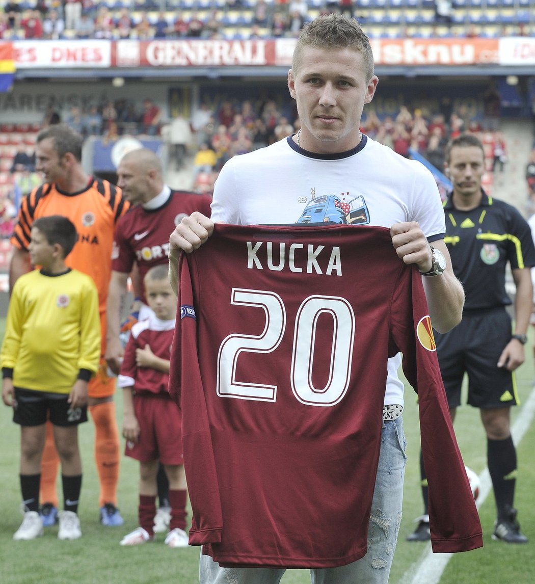 Slovenský fotbalista Juraj Kucka nezapomněl, že do velkého fotbalu šel ze Sparty.