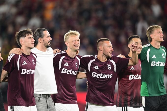 Sparta na hraně v Lyonu: Po facce z Boleslavi a odchodech opor zabojuje o postup Sparta na hraně v Lyonu: Po facce z Boleslavi a odchodech opor zabojuje o postup