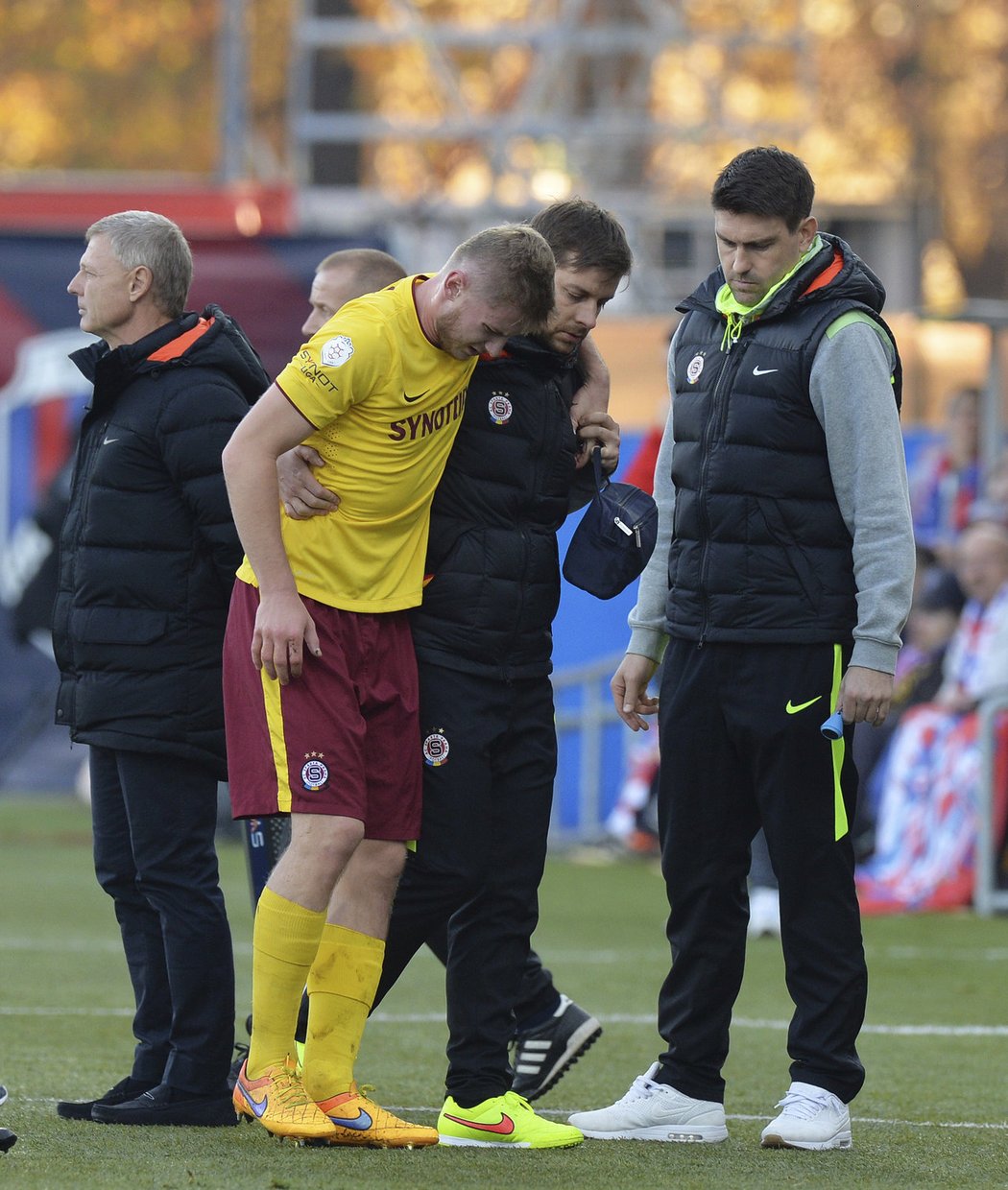 Jakub Brabec musel kvůli zranění vystřídat již v prvním poločase