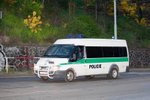 Sparťanský autobus doprovázela policie.