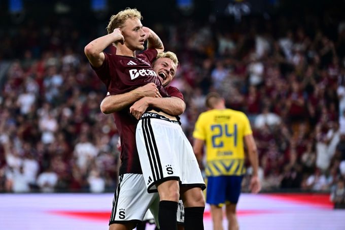 ONLINE: Sparta - Zlín 3:1. Pražané zvyšují vedení, na trefu Brunese navázal Karabec ONLINE: Sparta - Zlín 3:1. Pražané zvyšují vedení, na trefu Brunese navázal Karabec