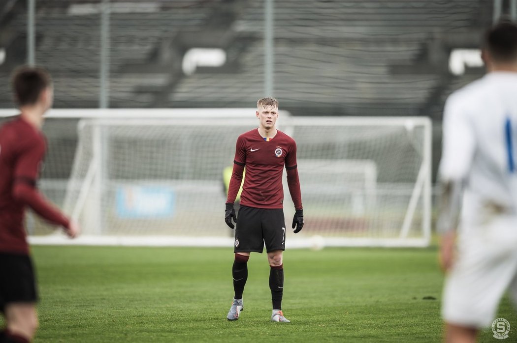 Filip Panák po dlouhé pauze vynucené zraněním nastoupil poprvé za sparťanské béčko v utkání proti rezervě Liberce (4:0).