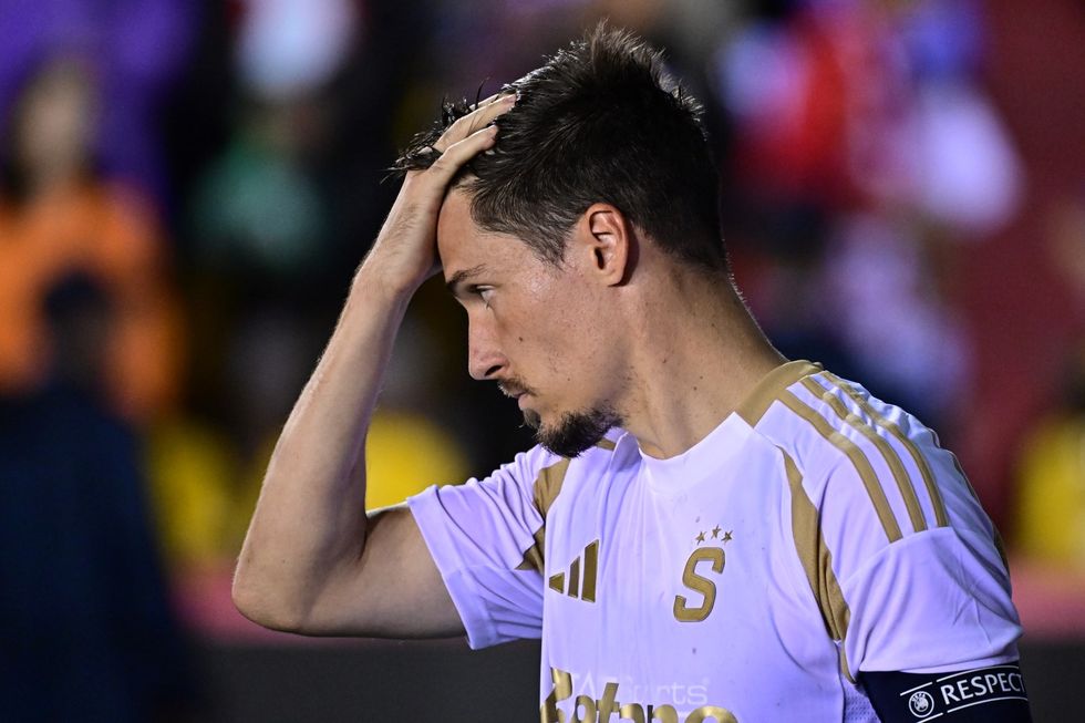 Sadílek zvažuje změnu, ve Spartě ztrácí pozici. Expert: Priske chce víc kreativity Sadílek zvažuje změnu, ve Spartě ztrácí pozici. Expert: Priske chce víc kreativity