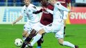 Bony Wilfried uniká obraně Slovácka