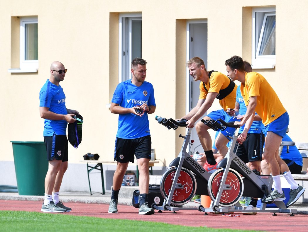 Sparťanští fotbalisté během soustředění v Rakousku