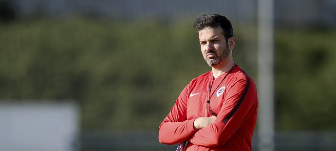 Andrea Stramaccioni na prvním tréninku se Spartou