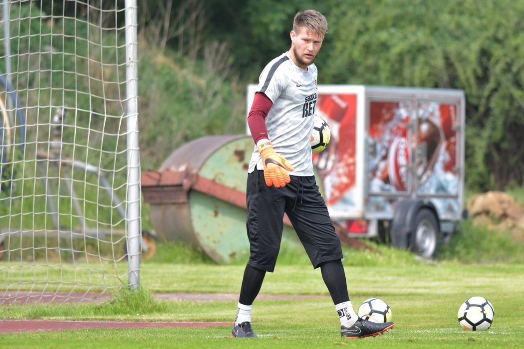 Tomáš Vaclík si po skončení sezony v Basileji zatrénoval se Spartou