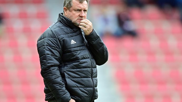 Trenér Sparty Pavel Vrba laboroval nad postupovou matematikou.