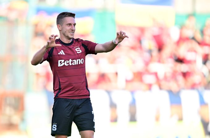 Hradec řeší náhradu za Suchomela. Měl si vybrat bývalého hráče Sparty, dohoda je blízko Hradec řeší náhradu za Suchomela. Měl si vybrat bývalého hráče Sparty, dohoda je blízko