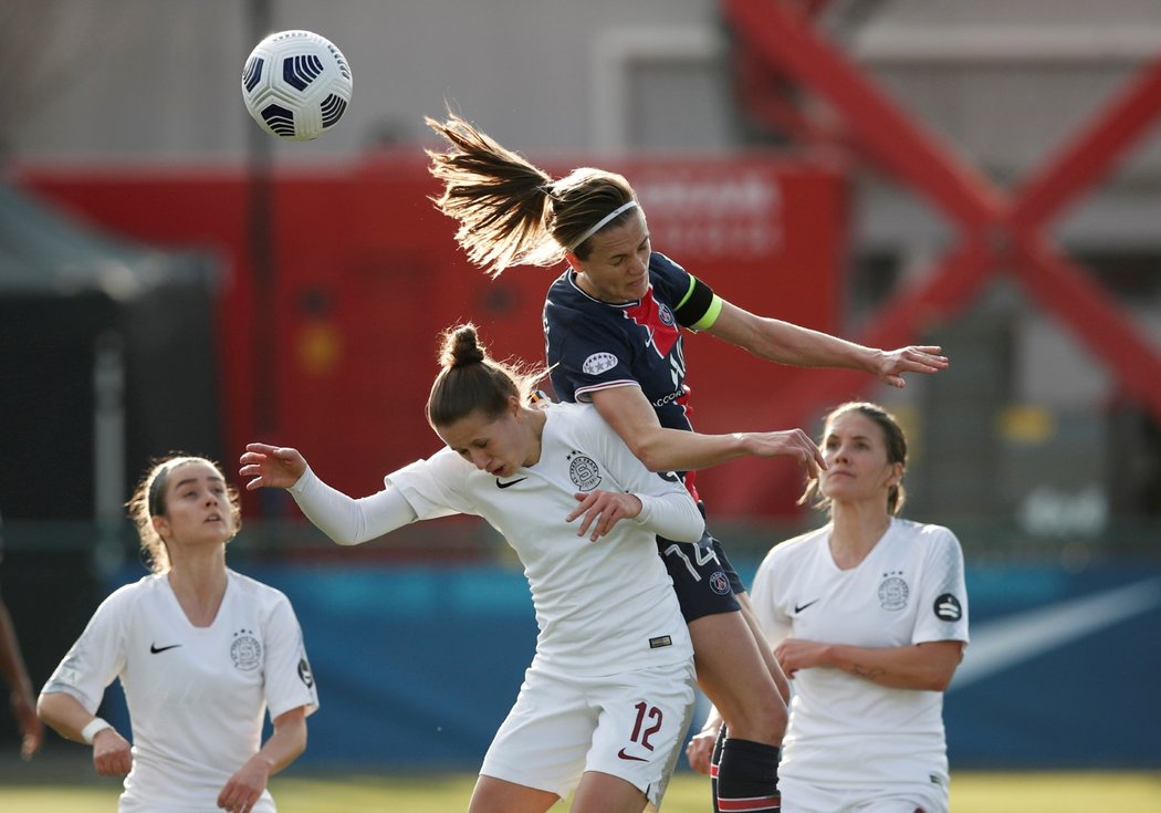 Fotbalistky Sparty v úvodním osmifinále Ligy mistryň padly na hřišti PSG 0:5