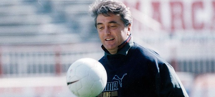Bývalý trenér Barcelony, Atlética Madrid i Realu Madrid Radomir Antič zesnul ve věku 71 let