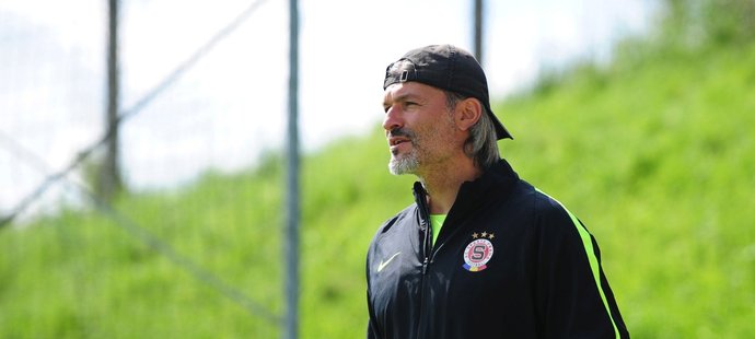 Pavel Srníček jako trenér brankářů fotbalové Sparty