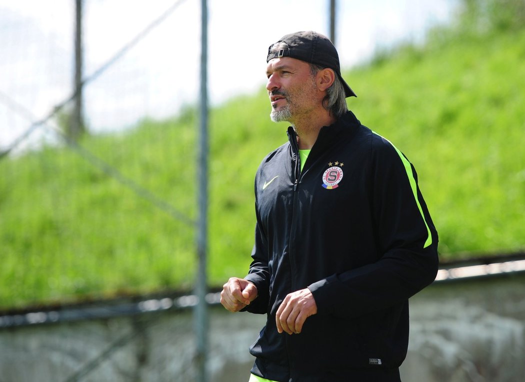 Pavel Srniček jako trenér brankářů fotbalové Sparty