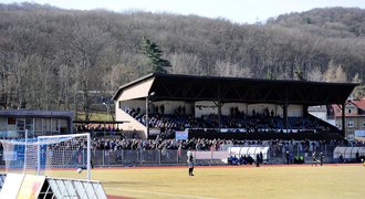 Vstup volný! Do ligy mohou i týmy s nevyhovujícím stadionem