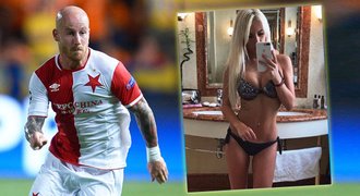 Galerie ňader! Zapadne vnadná modelka fotbalisty Stocha do Slavie?