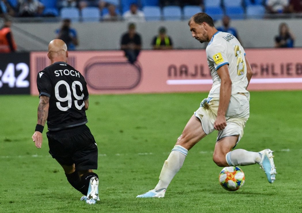 Miroslav Stoch při utkání proti Slovanu Bratislava.