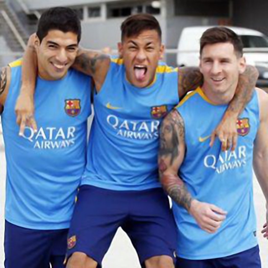 Hvězdní útočníci Barcelony - Luis Suárez, Neymar a Lionel Messi