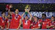 Fotbalisté Bayernu slaví zisk Superpoháru. V Edenu vyhráli nad Chelsea po penaltovém rozstřelu