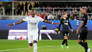 Superpohár ONLINE: Real - Frankfurt 1:0. Boj o první trofej evropské sezony