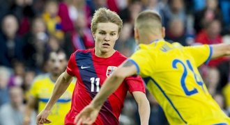 Ödegaard zářil za Norsko proti Zlatanovi, Turci přejeli Bulharsko