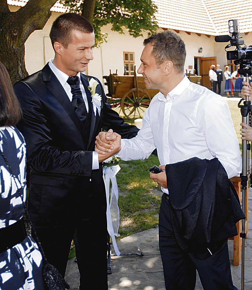 S gratulací přispěchal i fotbalista Ivo Ulich