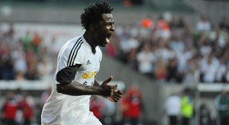 Bony už pálí. Dal dva góly, na další přihrál a Swansea zničila Malmö