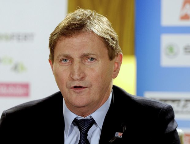 Alois Hadamczik mohl vlastnit Baník Ostrava, Petr Šafarčík ale z dohody vycouval Alois Hadamczik mohl vlastnit Baník Ostrava, Petr Šafarčík ale z dohody vycouval
