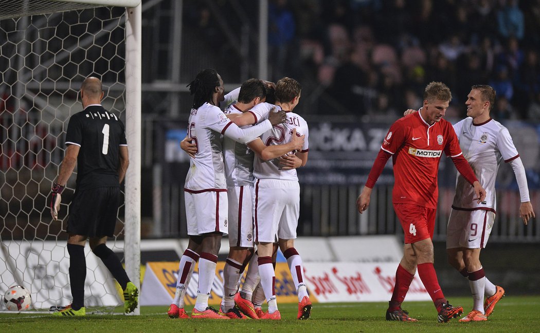 Fotbalisté Sparty vyhráli na půdě Zbrojovky Brno 3:1