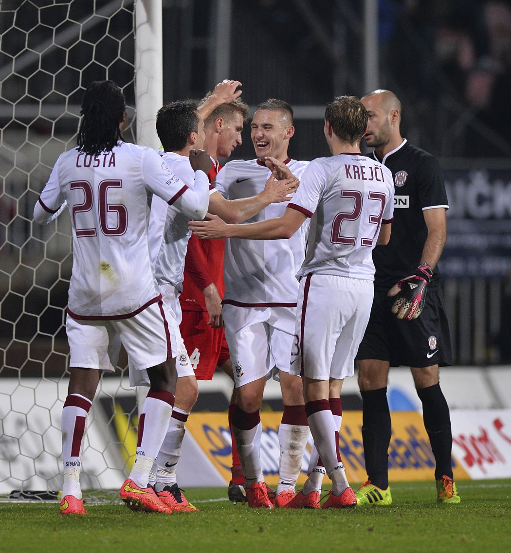 Sparta potvrdila na hřišti Zbrojovky Brno roli favorita, vyhrála 3:1