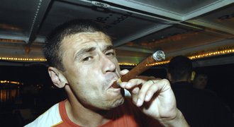 Kulič prozradil fotbalové hříchy: Na první repre jel opilý, Řepka ho naučil kouřit!