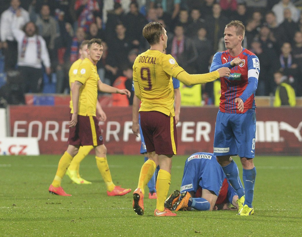 Ligový šlágr v Plzni patřil Viktorii. Ve vypjatém souboji Sparta prohrála 0:2