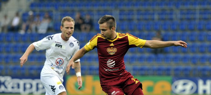 Fotbalisté Slovácka vyhráli v Synot lize doma nad Duklou vysoko 5:1