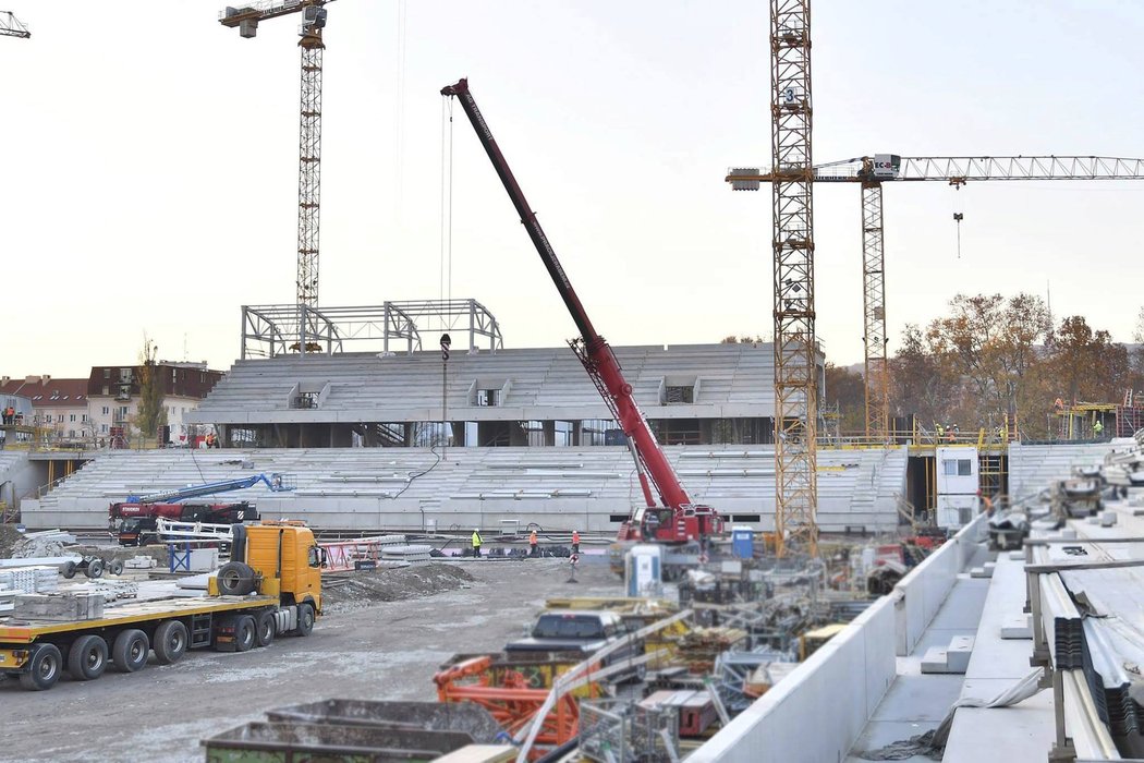 Stavba nového stadionu na Tehelném poli