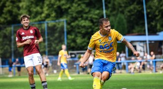 Už ví, komu patří. Matyáš Kozák se vrátil do Teplic: Slovácko na mě nemělo peníze Už ví, komu patří. Matyáš Kozák se vrátil do Teplic: Slovácko na mě nemělo peníze