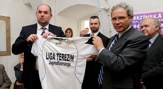 UNIKÁTNÍ VÝSTAVA: Liga v terezínském ghettu porazila holocaust