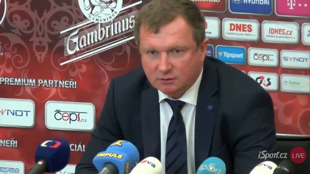 Pavel Vrba na tiskové konferenci k nominaci na EURO 2016