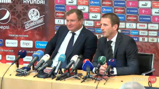 Pavel Vrba na tiskové konferenci k nominaci na EURO 2016