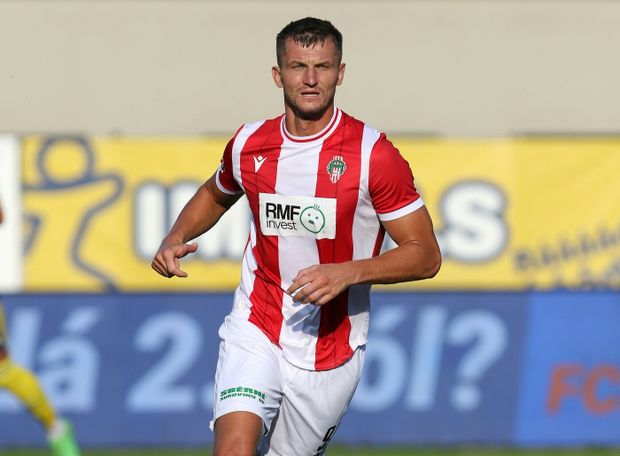 Tomáš Necid ožil ve druhé lize v dresu Viktorie Žižkov Tomáš Necid ožil ve druhé lize v dresu Viktorie Žižkov