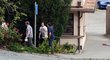Tomáš Rosický vyrazil na návštěvu prvorozeného syna i s přáteli