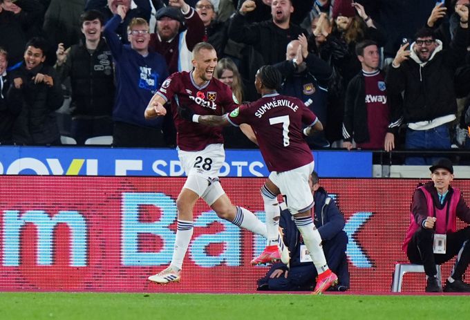 Souček vyrovnal Bergera! Nový kouč ho chválí: Když hrál proti nám, byl noční můrou Souček vyrovnal Bergera! Nový kouč ho chválí: Když hrál proti nám, byl noční můrou