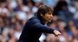 Trenér Antonio Conte pozvedl Tottenham