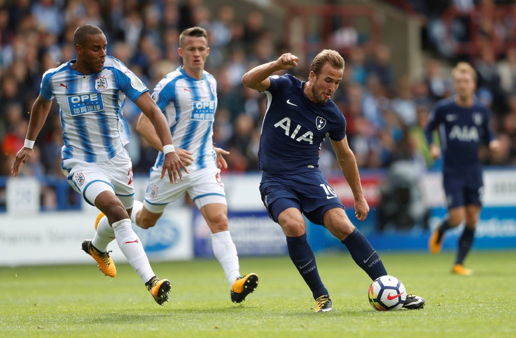 Harry Kane dal Huddersfieldu dva góly