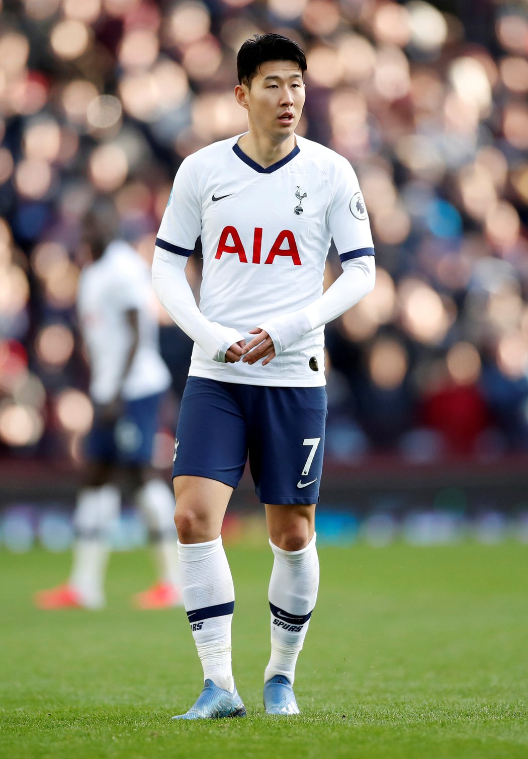 Ofenzivní hráč Son v dresu Tottenhamu