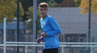 Fotbal zasáhla další tragédie! Mladík (†18) záhadně zemřel ve spánku