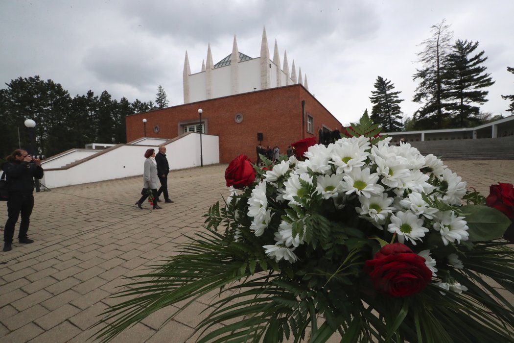 Poslední rozloučení s Josefem Šuralem proběhlo v brněnském krematoriu