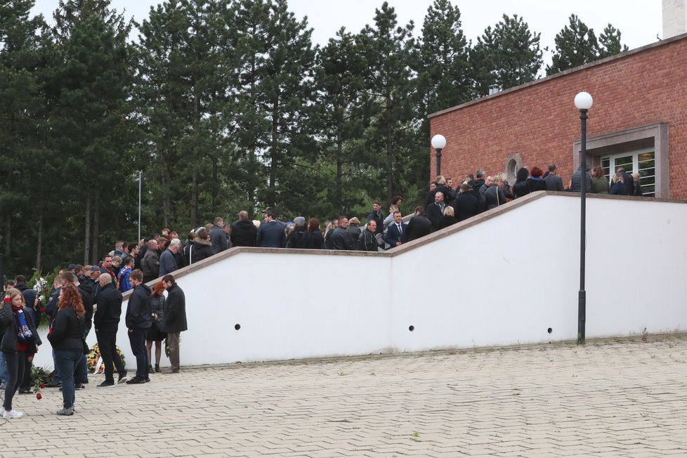 Rozloučení s Josefem Šuralem v krematoriu v Brně