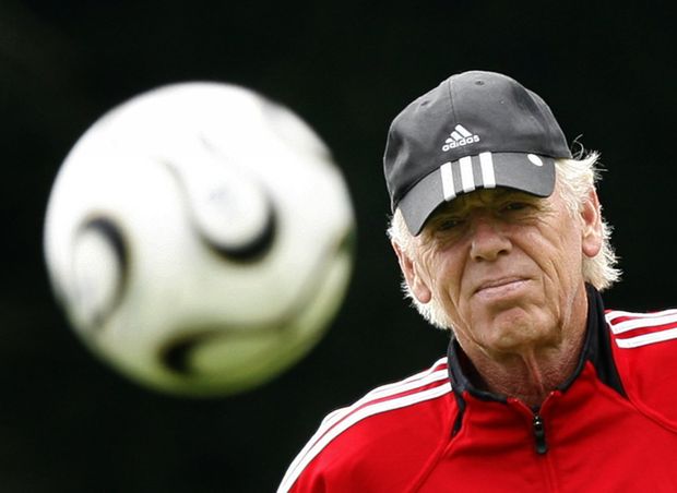 Leo Beenhakker Leo Beenhakker