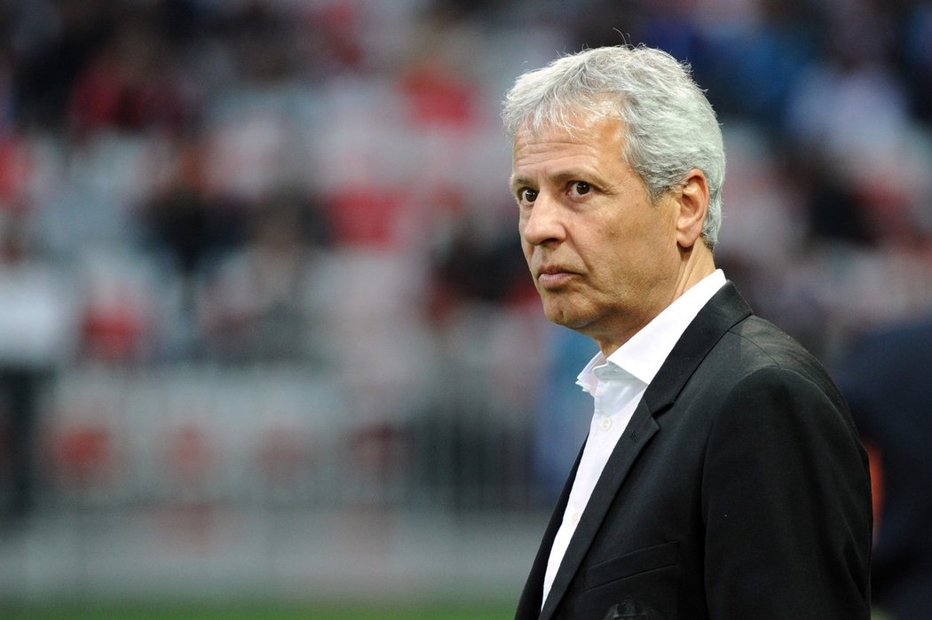 17. místo - Lucien Favre trénuje francouzský tým Nice, ve kterém působí i Mario Balotelli