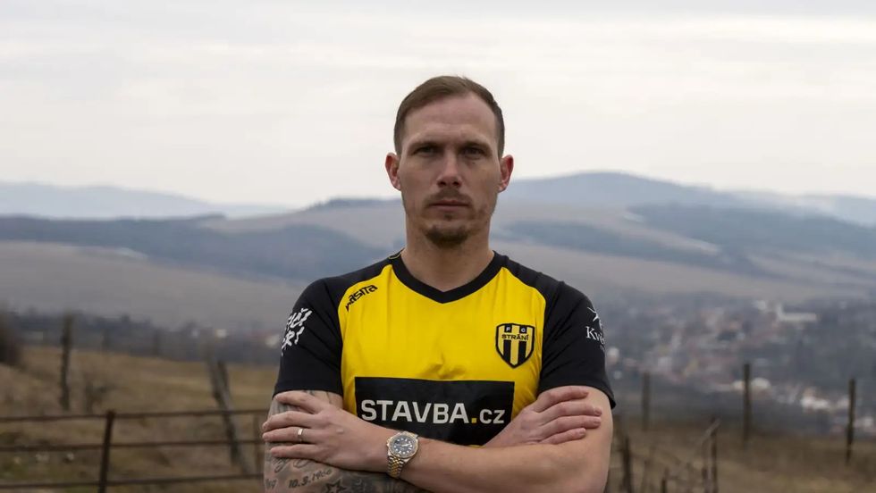 Bývalý reprezentant Droppa střílí za Strání a bere balík peněz. Kouč: Velká posila Bývalý reprezentant Droppa střílí za Strání a bere balík peněz. Kouč: Velká posila